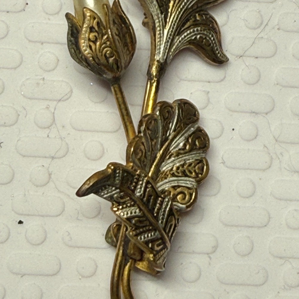 Vintage Gold and Silver Floral Brooch